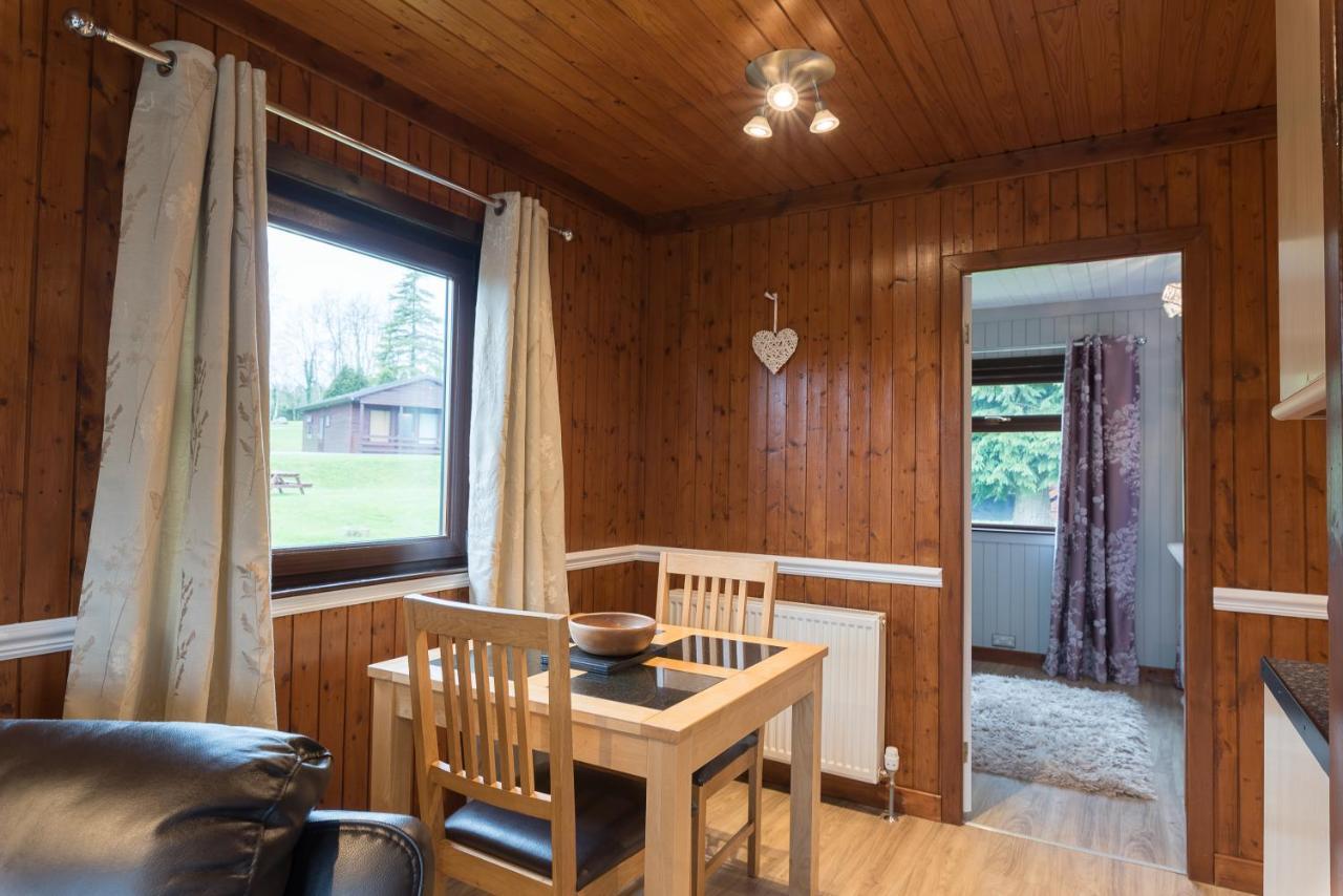 Bluebell Lodge 9 With Hot Tub Newton Stewart Bagian luar foto